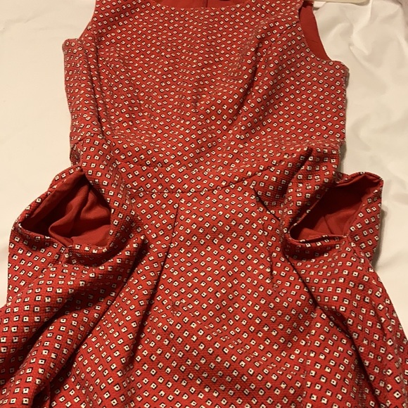 Limited Dress dark coral flattering style - Picture 4 of 7